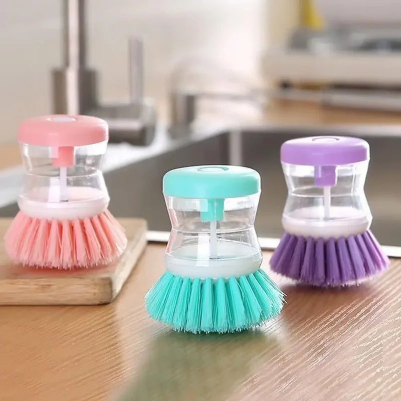 Cepillo para platos con dispensador automático de jabón